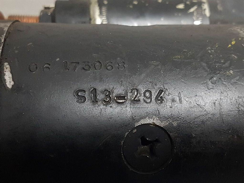 Hitachi 12V 15T 2,5KW - Starter/Anlasser/Startmotor - Motor pro Stavební technika: obrázek 5 Hitachi 12V 15T 2,5KW - Starter/Anlasser/Startmotor - Motor pro Stavební technika: obrázek 5