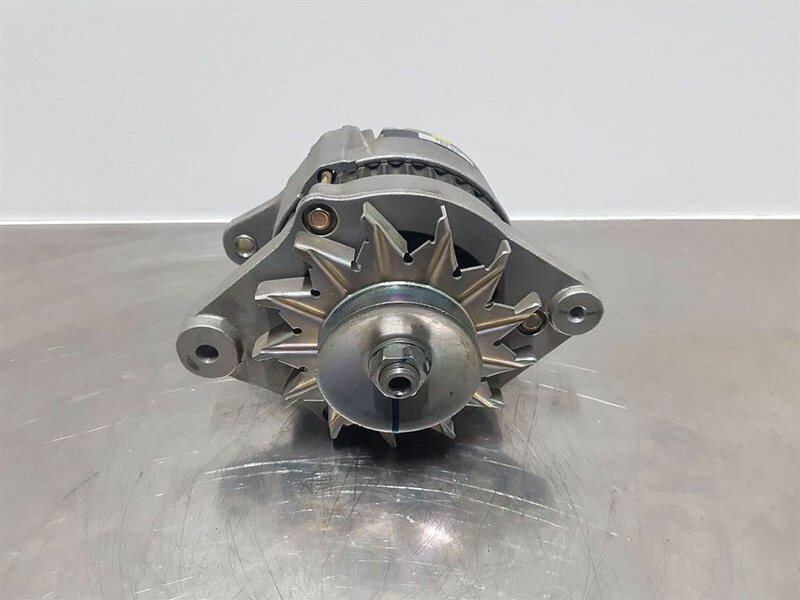 Hitachi 14V 55A-Alternator/Lichtmaschine/Dynamo - Motor pro Stavební technika: obrázek 2 Hitachi 14V 55A-Alternator/Lichtmaschine/Dynamo - Motor pro Stavební technika: obrázek 2