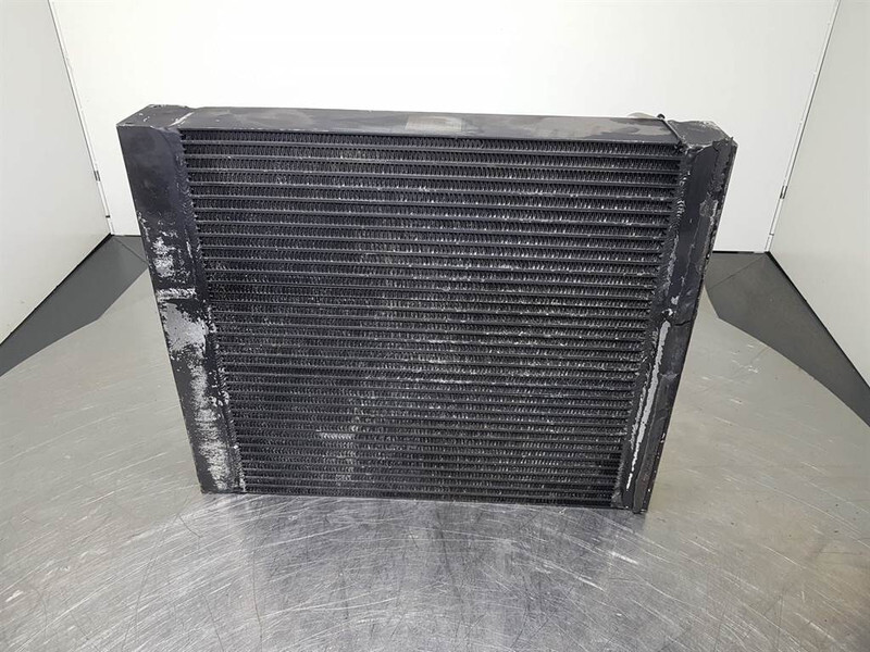 JCB 30/926624-AKG 4123.104.0000-Cooler/Kühler/Koeler - Motor a díly pro Stavební technika: obrázek 3 JCB 30/926624-AKG 4123.104.0000-Cooler/Kühler/Koeler - Motor a díly pro Stavební technika: obrázek 3