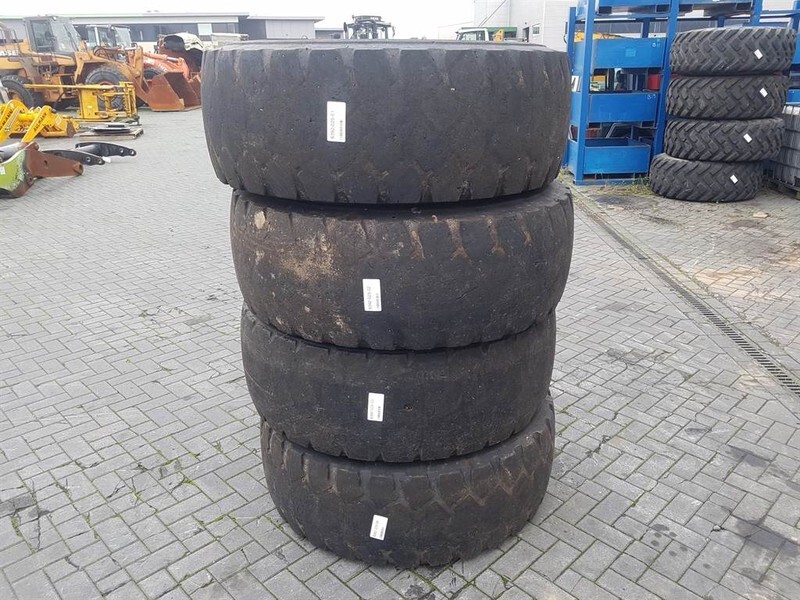 JCB 416 HT-Barkley 17.5R25-Tyre/Reifen/Band - Pneumatiky a ráfky pro Stavební technika: obrázek 1 JCB 416 HT-Barkley 17.5R25-Tyre/Reifen/Band - Pneumatiky a ráfky pro Stavební technika: obrázek 1