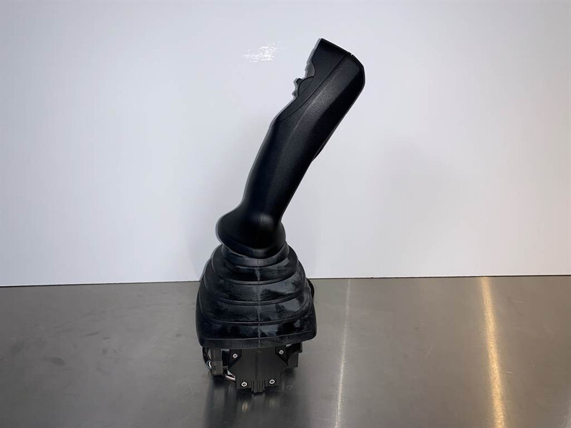 JLG 3006H-Elobau-J4C6ASS00GA0065J-Joystick - Elektrický systém pro Stavební technika: obrázek 4 JLG 3006H-Elobau-J4C6ASS00GA0065J-Joystick - Elektrický systém pro Stavební technika: obrázek 4