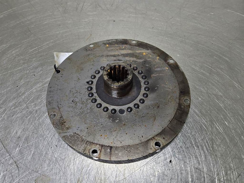 John Deere 4028082 - Pump drive plate/Flange couplings - Motor pro Stavební technika: obrázek 1 John Deere 4028082 - Pump drive plate/Flange couplings - Motor pro Stavební technika: obrázek 1