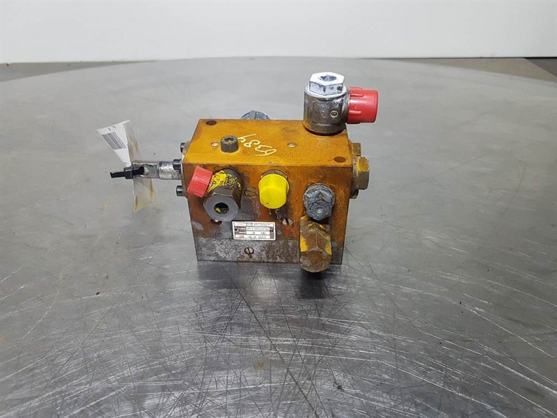 Kramer 312-Hengst 651385800-Valve/Ventile/Ventiel - Hydraulika pro Stavební technika: obrázek 1 Kramer 312-Hengst 651385800-Valve/Ventile/Ventiel - Hydraulika pro Stavební technika: obrázek 1