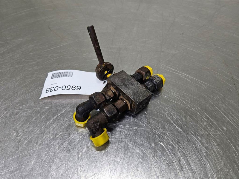 Kramer 512SL-Pister BKH-10L-Ball valve/Kugelhahn - Hydraulika pro Stavební technika: obrázek 2 Kramer 512SL-Pister BKH-10L-Ball valve/Kugelhahn - Hydraulika pro Stavební technika: obrázek 2