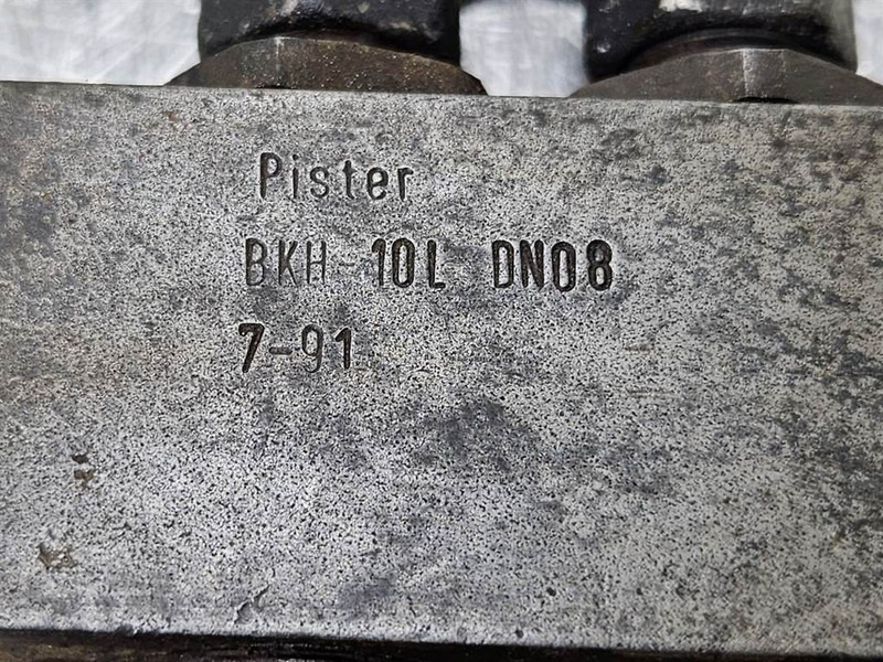 Kramer 512SL-Pister BKH-10L-Ball valve/Kugelhahn - Hydraulika pro Stavební technika: obrázek 5 Kramer 512SL-Pister BKH-10L-Ball valve/Kugelhahn - Hydraulika pro Stavební technika: obrázek 5