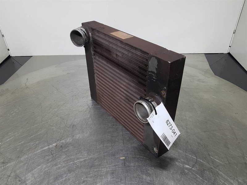 Kramer 880-AKG 0555.064.1800-Cooler/Kühler/Koeler - Motor a díly pro Stavební technika: obrázek 2 Kramer 880-AKG 0555.064.1800-Cooler/Kühler/Koeler - Motor a díly pro Stavební technika: obrázek 2