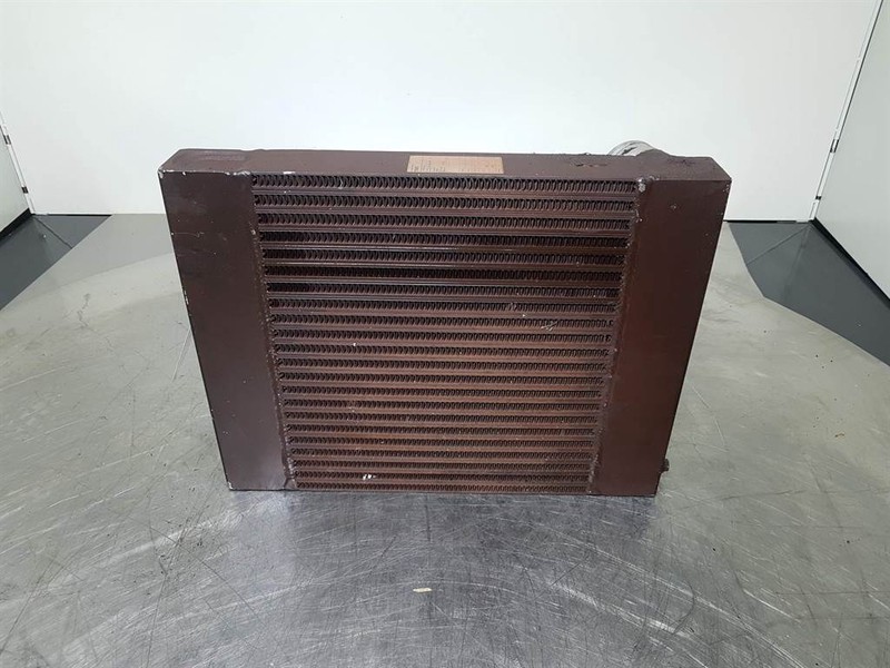 Kramer 880-AKG 0555.064.1800-Cooler/Kühler/Koeler - Motor a díly pro Stavební technika: obrázek 3 Kramer 880-AKG 0555.064.1800-Cooler/Kühler/Koeler - Motor a díly pro Stavební technika: obrázek 3