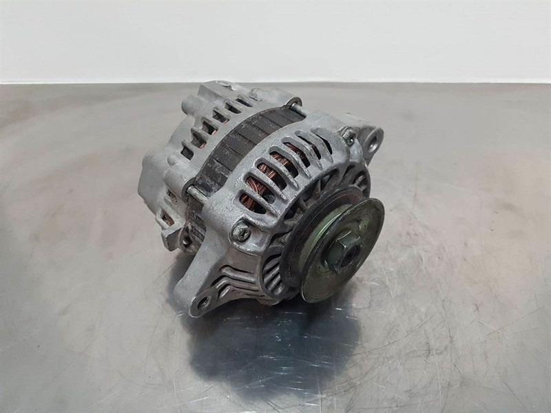Kubota 12V 60A-A1TA1777-Alternator/Lichtmaschine/Dynamo - Motor pro Stavební technika: obrázek 1 Kubota 12V 60A-A1TA1777-Alternator/Lichtmaschine/Dynamo - Motor pro Stavební technika: obrázek 1
