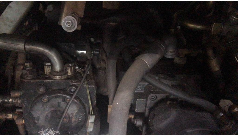 Liebherr L 544 (For parts) - Kolový nakladač: obrázek 4 Liebherr L 544 (For parts) - Kolový nakladač: obrázek 4