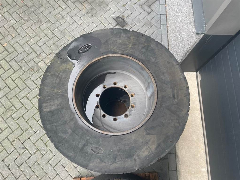 Liebherr LH40M-Trelleborg Brawler 45x10x24-Tire/Reifen/Band - Pneumatiky a ráfky pro Stavební technika: obrázek 3 Liebherr LH40M-Trelleborg Brawler 45x10x24-Tire/Reifen/Band - Pneumatiky a ráfky pro Stavební technika: obrázek 3