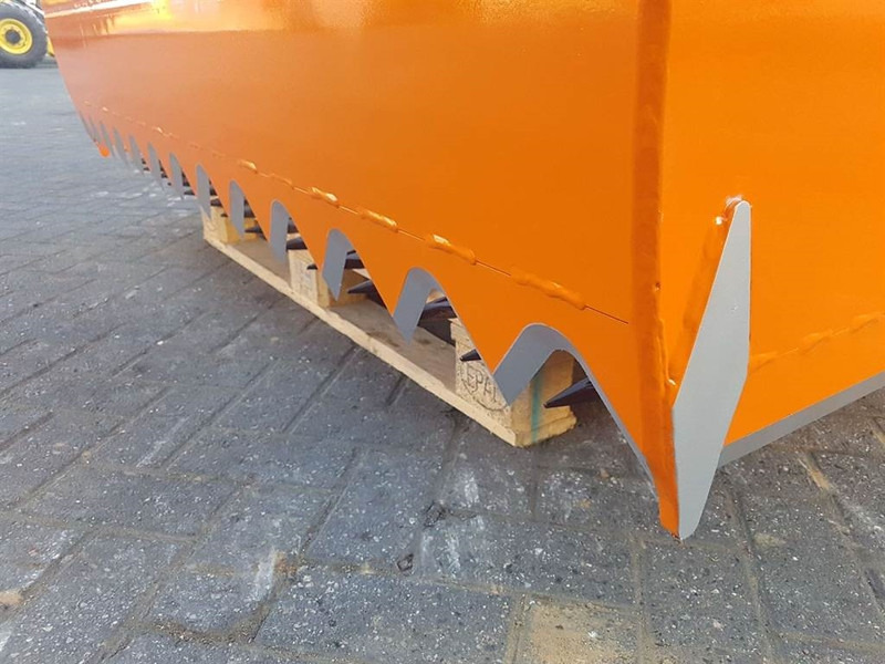 MAMMUT SC195M - Silage cutter/Silageschneider/Kuilhapper - Technika na siláž: obrázek 5 MAMMUT SC195M - Silage cutter/Silageschneider/Kuilhapper - Technika na siláž: obrázek 5