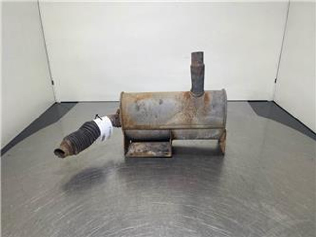 Manitou MT523-250522-Exhaust/Auspuff/Uitlaat - Motor pro Stavební technika: obrázek 1 Manitou MT523-250522-Exhaust/Auspuff/Uitlaat - Motor pro Stavební technika: obrázek 1