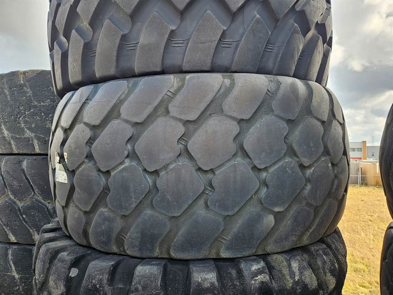 Michelin 600/65R25 - Tyre/Reifen/Band - Pneumatiky pro Stavební technika: obrázek 5 Michelin 600/65R25 - Tyre/Reifen/Band - Pneumatiky pro Stavební technika: obrázek 5