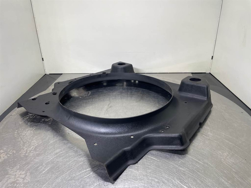 New Holland W110C-Fan guard/Schutzgitter/Koelvin afscherming - Motor pro Stavební technika: obrázek 2 New Holland W110C-Fan guard/Schutzgitter/Koelvin afscherming - Motor pro Stavební technika: obrázek 2