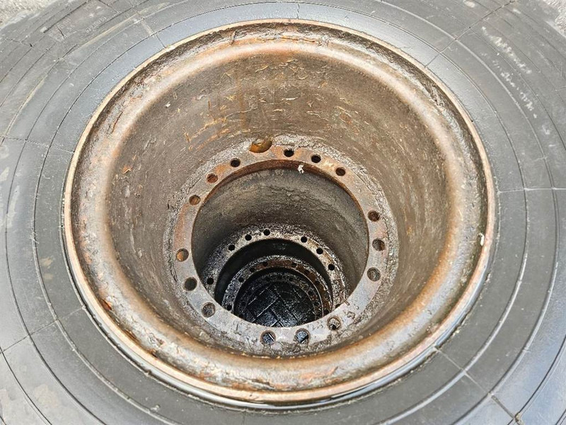O & K L25.5-Renova 20.5R25-Tire/Reifen/Band - Pneumatiky a ráfky pro Stavební technika: obrázek 5 O & K L25.5-Renova 20.5R25-Tire/Reifen/Band - Pneumatiky a ráfky pro Stavební technika: obrázek 5