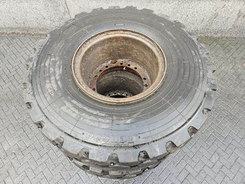 O & K L25.5-Renova 20.5R25-Tire/Reifen/Band - Pneumatiky a ráfky pro Stavební technika: obrázek 4 O & K L25.5-Renova 20.5R25-Tire/Reifen/Band - Pneumatiky a ráfky pro Stavební technika: obrázek 4