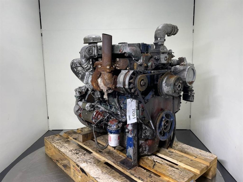 Perkins 1004-4T - Engine/Motor - Motor pro Stavební technika: obrázek 2 Perkins 1004-4T - Engine/Motor - Motor pro Stavební technika: obrázek 2