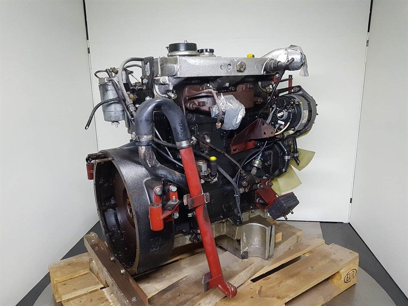 Perkins 1004E-4TW - Engine/Motor - Motor a díly pro Stavební technika: obrázek 4 Perkins 1004E-4TW - Engine/Motor - Motor a díly pro Stavební technika: obrázek 4