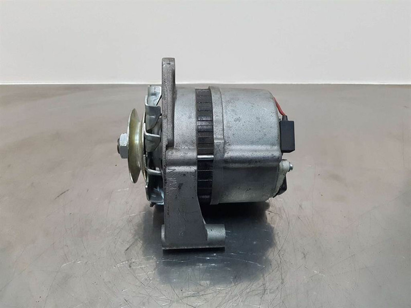 Perkins 12V 33A-11201507-Alternator/Lichtmaschine/Dynamo - Motor pro Stavební technika: obrázek 3 Perkins 12V 33A-11201507-Alternator/Lichtmaschine/Dynamo - Motor pro Stavební technika: obrázek 3