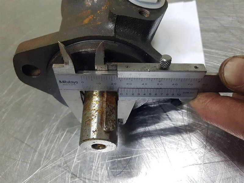 Sauer Danfoss OMP32-151-0341-Hydraulic motor/Hydraulikmotor - Hydraulika pro Stavební technika: obrázek 5 Sauer Danfoss OMP32-151-0341-Hydraulic motor/Hydraulikmotor - Hydraulika pro Stavební technika: obrázek 5