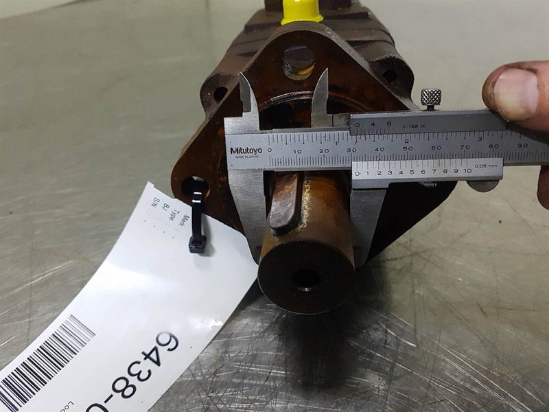 Sauer Danfoss OMS160-151F0503-3-Hydraulic motor/Hydraulikmotor - Hydraulika pro Stavební technika: obrázek 4 Sauer Danfoss OMS160-151F0503-3-Hydraulic motor/Hydraulikmotor - Hydraulika pro Stavební technika: obrázek 4