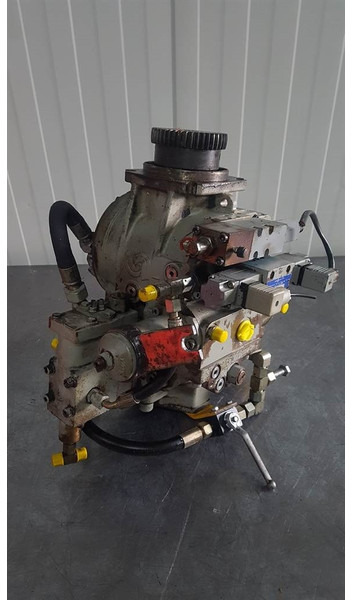 Sauer Sundstrand 90R100DK9B8 - Paus RL1051 - Pump - Hydraulika: obrázek 1 Sauer Sundstrand 90R100DK9B8 - Paus RL1051 - Pump - Hydraulika: obrázek 1