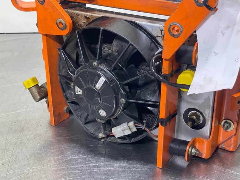 Schaeff - Cooler/Kühler/Koeler - Motor pro Stavební technika: obrázek 5 Schaeff - Cooler/Kühler/Koeler - Motor pro Stavební technika: obrázek 5