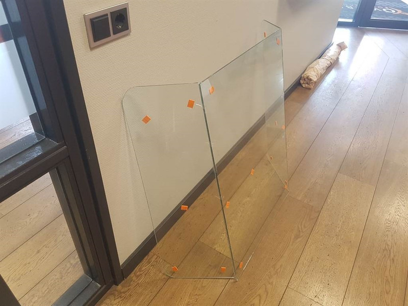 Schaeff SKL823/SKL833-5103661355-Window/Scheibe/Ruit - Kabina a interiér pro Stavební technika: obrázek 3 Schaeff SKL823/SKL833-5103661355-Window/Scheibe/Ruit - Kabina a interiér pro Stavební technika: obrázek 3