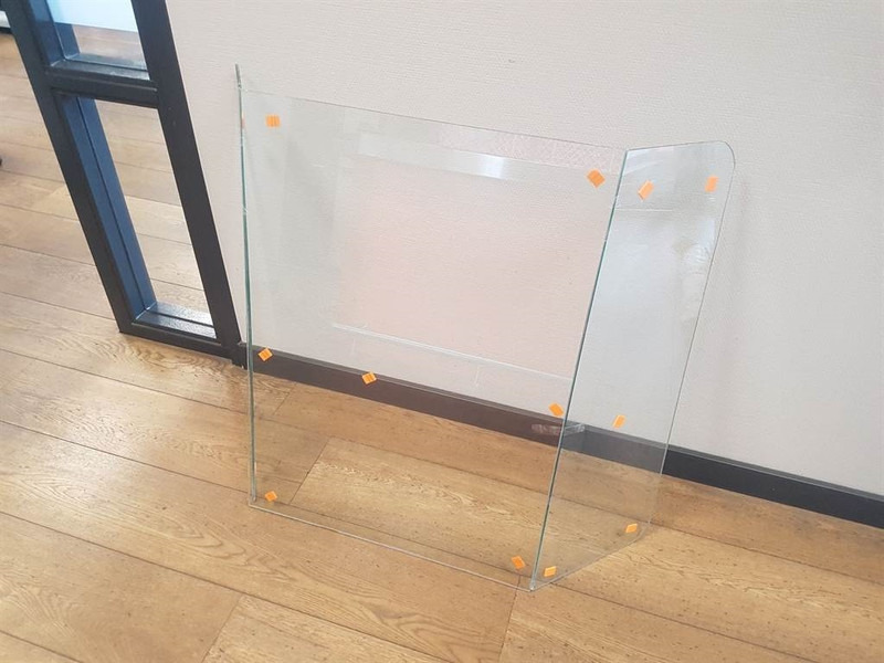 Schaeff SKL823/SKL833-5103661355-Window/Scheibe/Ruit - Kabina a interiér pro Stavební technika: obrázek 4 Schaeff SKL823/SKL833-5103661355-Window/Scheibe/Ruit - Kabina a interiér pro Stavební technika: obrázek 4