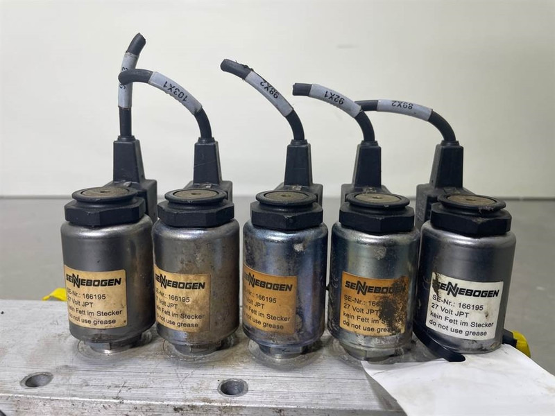 Sennebogen 835E-190462-Valve/Ventile/Ventiel - Hydraulika pro Stavební technika: obrázek 5 Sennebogen 835E-190462-Valve/Ventile/Ventiel - Hydraulika pro Stavební technika: obrázek 5