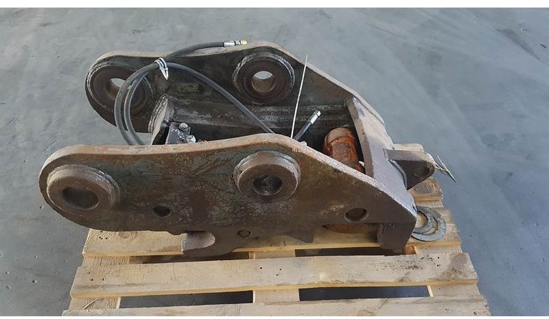 TEFRA R906 / 20T - Liebherr - Quick coupler - Rychloupínací: obrázek 1 TEFRA R906 / 20T - Liebherr - Quick coupler - Rychloupínací: obrázek 1
