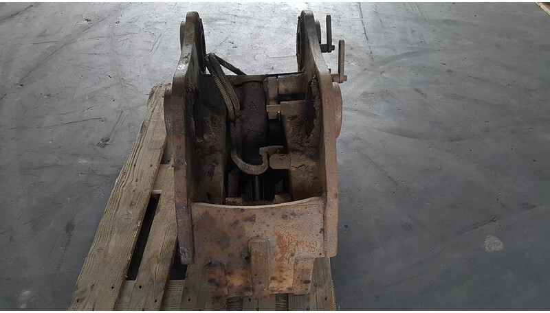 TEFRA R906 / 20T - Liebherr - Quick coupler - Rychloupínací pro Stavební technika: obrázek 4 TEFRA R906 / 20T - Liebherr - Quick coupler - Rychloupínací pro Stavební technika: obrázek 4