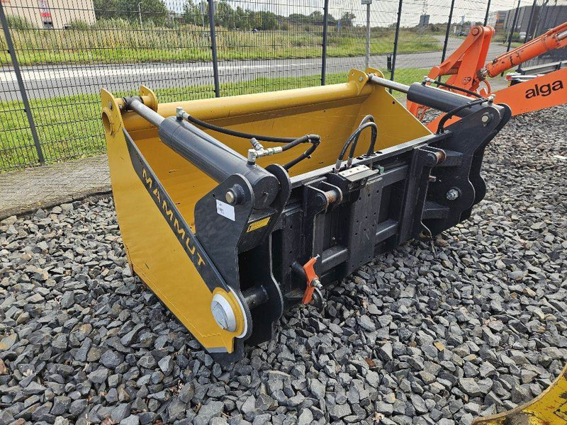 Terex/Yanmar TL/V-Mammut SB195M-Silage cutter/Sila - Technika na siláž: obrázek 1 Terex/Yanmar TL/V-Mammut SB195M-Silage cutter/Sila - Technika na siláž: obrázek 1