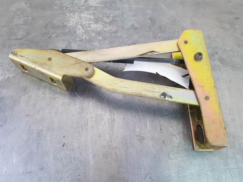 Volvo L30B-Z/SX-ZM2812684-Hinge/Scharnier - Rám/ Šasi: obrázek 2 Volvo L30B-Z/SX-ZM2812684-Hinge/Scharnier - Rám/ Šasi: obrázek 2
