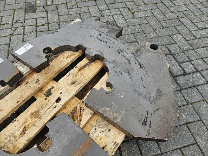 Volvo L35B-ZM2811921-Counterweight/Heckgewicht - Rám/ Šasi pro Stavební technika: obrázek 3 Volvo L35B-ZM2811921-Counterweight/Heckgewicht - Rám/ Šasi pro Stavební technika: obrázek 3