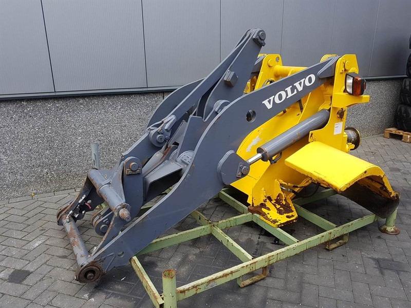 Volvo L45TP -VOE11308064- Lifting framework/Schaufelarm - Výložník: obrázek 3 Volvo L45TP -VOE11308064- Lifting framework/Schaufelarm - Výložník: obrázek 3