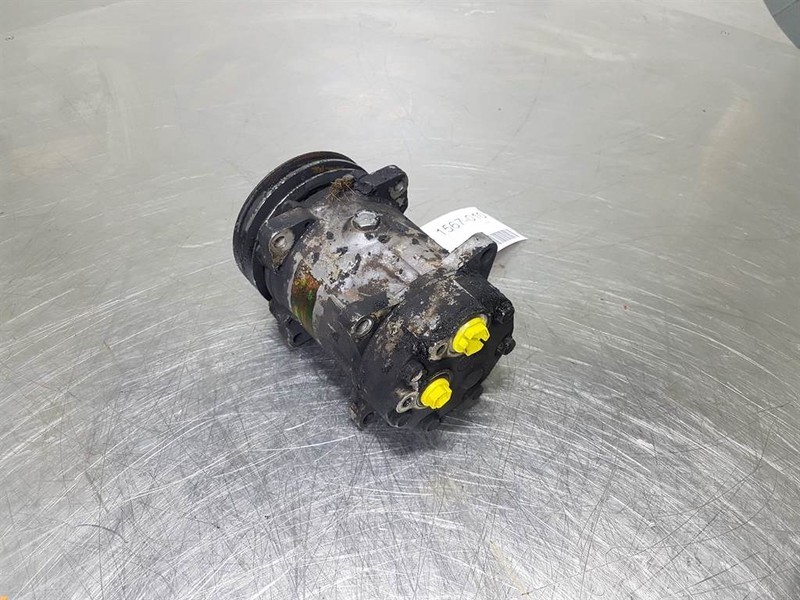 Volvo -Sanden SD7H15-Compressor/Kompressor/Aircopomp - Kompresor klimatizace pro Stavební technika: obrázek 3 Volvo -Sanden SD7H15-Compressor/Kompressor/Aircopomp - Kompresor klimatizace pro Stavební technika: obrázek 3