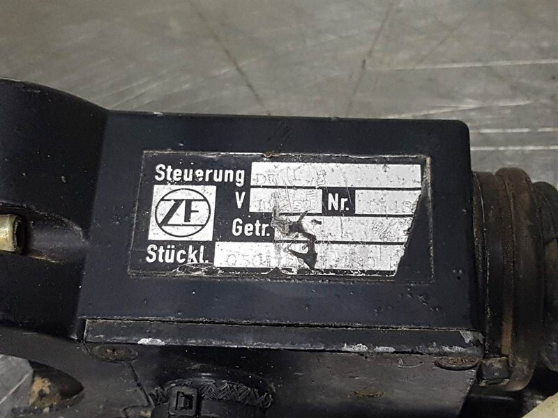 Werklust WG35B-ZF-Steer col switch/Lenkstockschalter - Elektrický systém pro Stavební technika: obrázek 4 Werklust WG35B-ZF-Steer col switch/Lenkstockschalter - Elektrický systém pro Stavební technika: obrázek 4