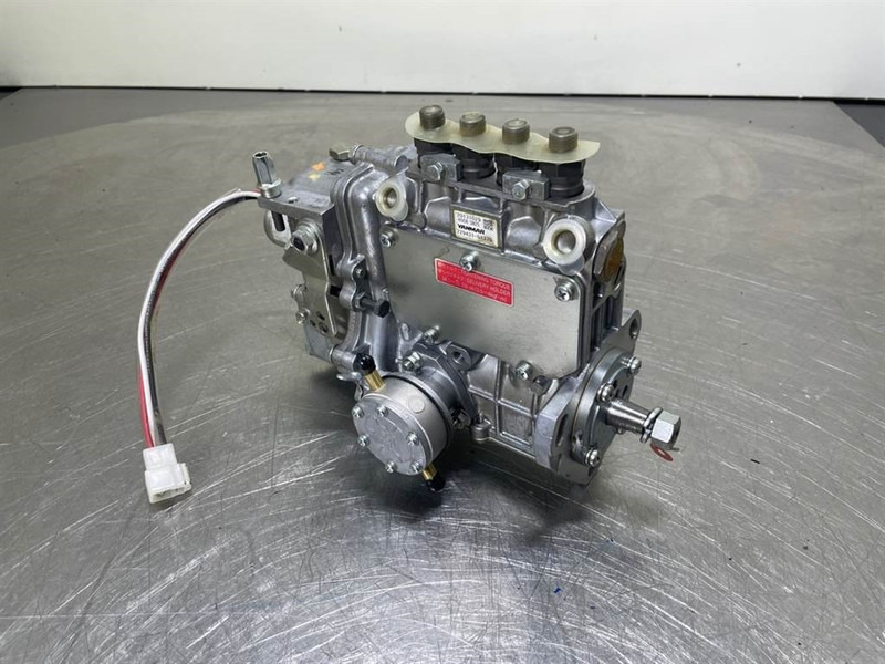 Yanmar 4TNE88-NSW-Fuel pump/Kraftstoffpumpe/Brandstofpomp - Motor pro Stavební technika: obrázek 1 Yanmar 4TNE88-NSW-Fuel pump/Kraftstoffpumpe/Brandstofpomp - Motor pro Stavební technika: obrázek 1