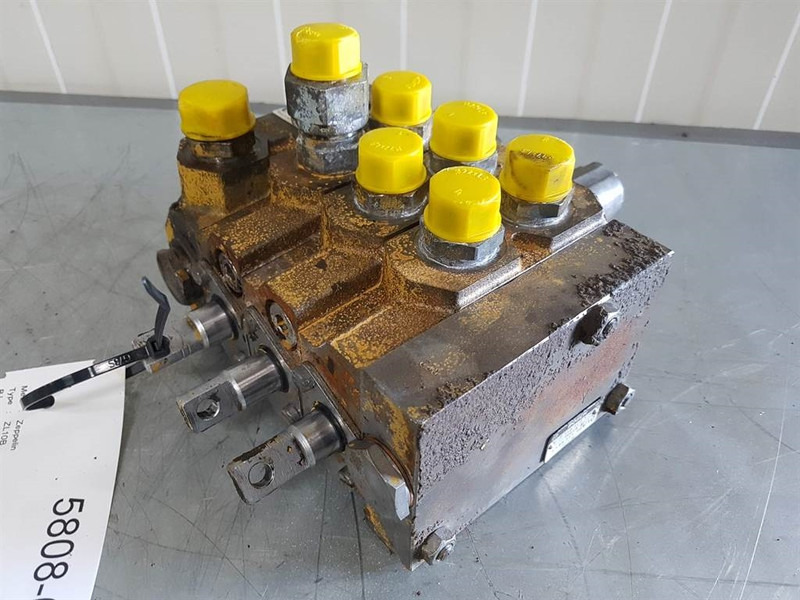 Zeppelin ZL10B-Bosch 0528113009-Valve/Ventile/Ventiel - Hydraulika pro Stavební technika: obrázek 1 Zeppelin ZL10B-Bosch 0528113009-Valve/Ventile/Ventiel - Hydraulika pro Stavební technika: obrázek 1
