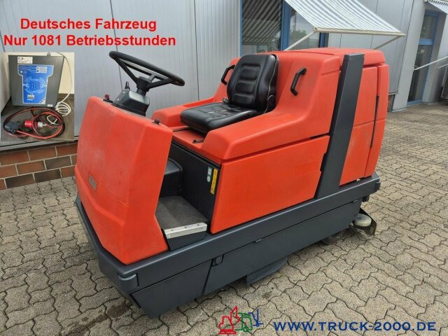 Hako Hakomatic B1100 Kehr- Nass- Scheuersaugmaschine - Zametací vůz: obrázek 1 Hako Hakomatic B1100 Kehr- Nass- Scheuersaugmaschine - Zametací vůz: obrázek 1