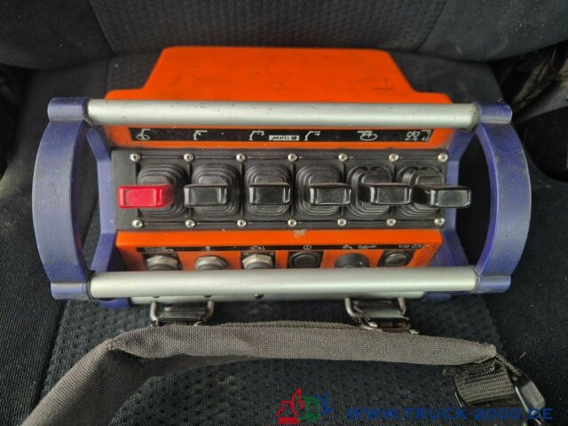 Hákový nosič kontejnerů, Auto s hydraulickou rukou MAN TGS 26.320 Meiller RK 2070+ Kran MKG HLK 177+FB: obrázek 5