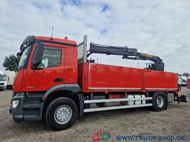 Mercedes-Benz Arocs 1836 Kran PK15001L 11m=1t. 5+6.Steuerkreis - Nákladní automobil valníkový/ Plošinový, Auto s hydraulickou rukou: obrázek 3 Mercedes-Benz Arocs 1836 Kran PK15001L 11m=1t. 5+6.Steuerkreis - Nákladní automobil valníkový/ Plošinový, Auto s hydraulickou rukou: obrázek 3