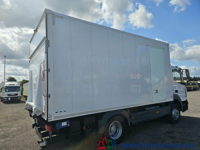 Mercedes-Benz Atego 1221 Koffer Ladebordwand 1.5t. seitl. Tür - Skříňový nákladní auto: obrázek 2 Mercedes-Benz Atego 1221 Koffer Ladebordwand 1.5t. seitl. Tür - Skříňový nákladní auto: obrázek 2