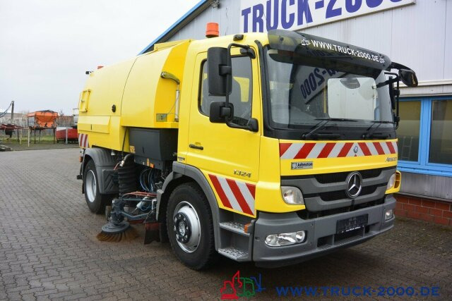 Zametací vůz Mercedes-Benz Atego 1524 Bucher Johnston VS650 Deutsches Gerät: obrázek 13