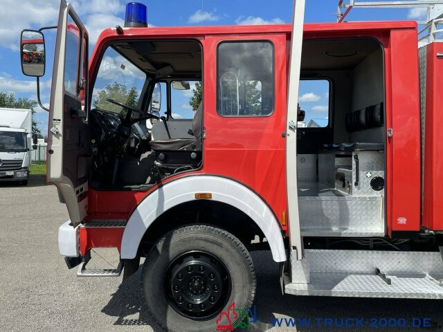 Mercedes-Benz LK 1222 4x4 Ziegler Feuerwehr 1620 L.Tank +Pumpe - Skříňový nákladní auto: obrázek 2 Mercedes-Benz LK 1222 4x4 Ziegler Feuerwehr 1620 L.Tank +Pumpe - Skříňový nákladní auto: obrázek 2