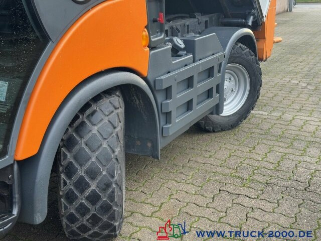 Multicar Tremo X56 Winterdienst Streuer + Besen NUR8568KM - Zametací vůz: obrázek 2 Multicar Tremo X56 Winterdienst Streuer + Besen NUR8568KM - Zametací vůz: obrázek 2