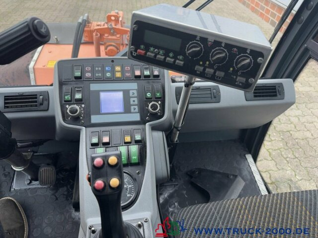 Multicar Tremo X56 Winterdienst Streuer + Besen NUR9769KM - Zametací vůz: obrázek 4 Multicar Tremo X56 Winterdienst Streuer + Besen NUR9769KM - Zametací vůz: obrázek 4