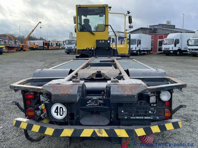 Terberg (Kamag/Wiesel) BC 182 + Sattelplatte - Terminálový traktor: obrázek 4 Terberg (Kamag/Wiesel) BC 182 + Sattelplatte - Terminálový traktor: obrázek 4