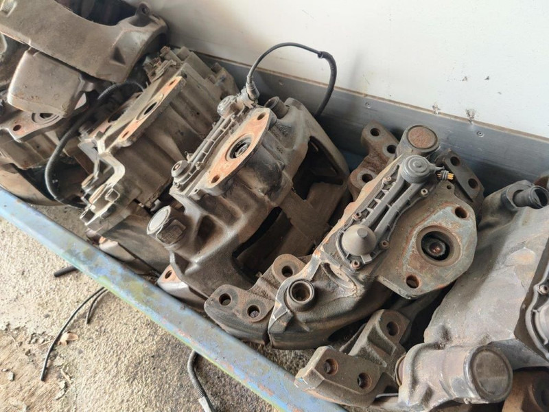 MAN Remklauwen / Brake calipers F2000 / TGA - Brzdový třmen pro Nákladní auto: obrázek 1 MAN Remklauwen / Brake calipers F2000 / TGA - Brzdový třmen pro Nákladní auto: obrázek 1
